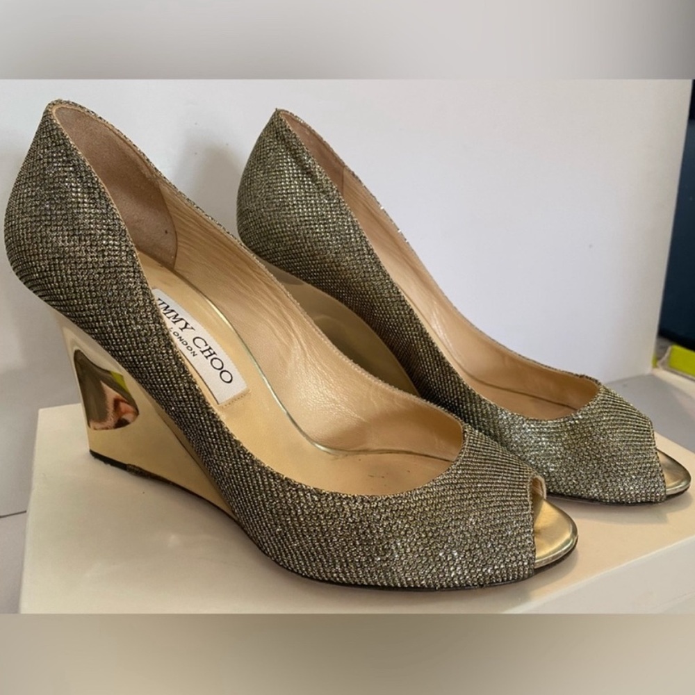 Jimmy Choo Gold Glitter Baxen Peep Toe Wedge Pumps (9)